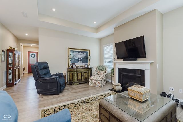 10725 Crum Court, Fishers, IN 46037