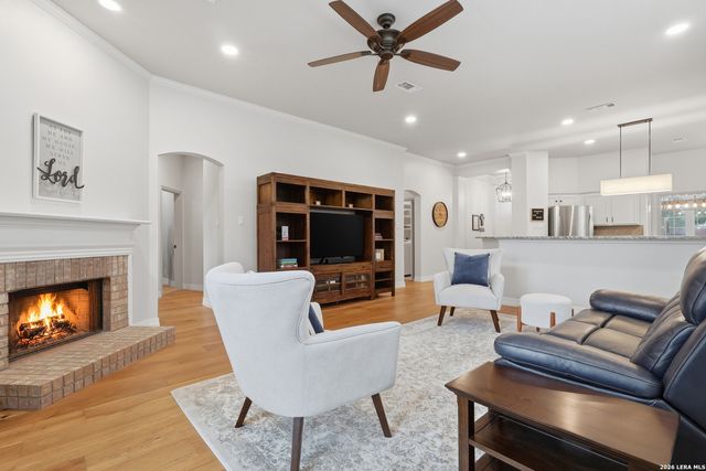 24934 Crescent Trce, San Antonio, TX 78258