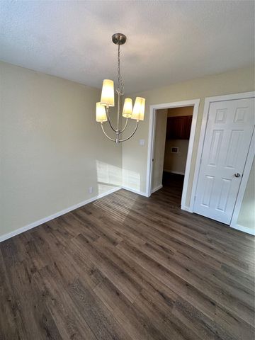 6620 Moss Lane, Watauga, TX 76148