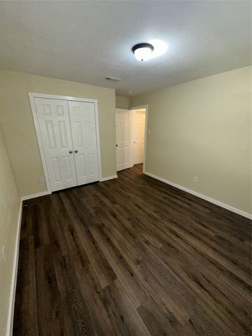 6620 Moss Lane, Watauga, TX 76148