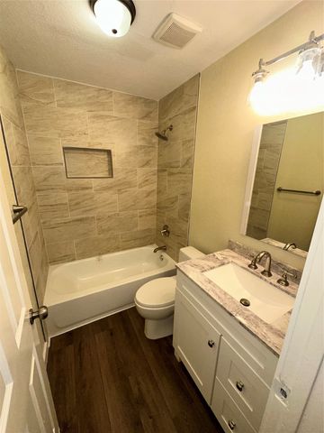 6620 Moss Lane, Watauga, TX 76148