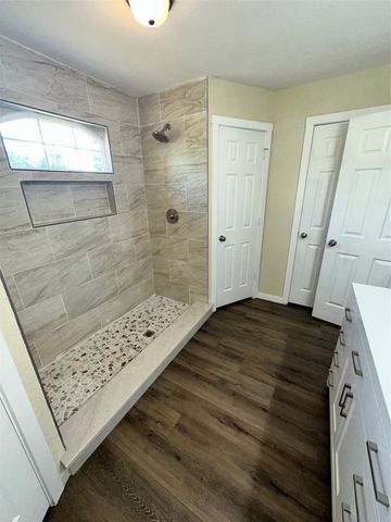 6620 Moss Lane, Watauga, TX 76148