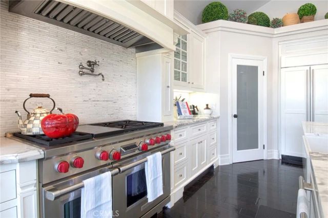 211 S Grand, West Covina, CA 91791