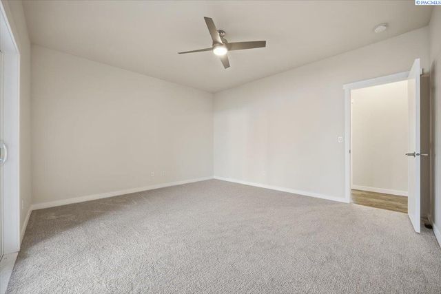 506 Cherokee St, Richland, WA 99352