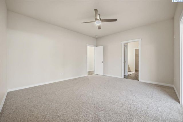 506 Cherokee St, Richland, WA 99352