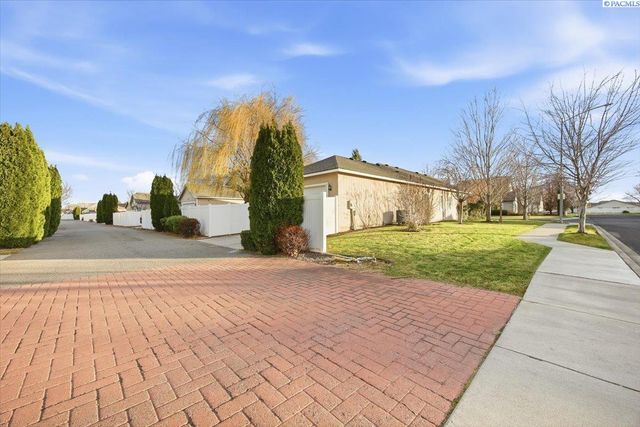 506 Cherokee St, Richland, WA 99352