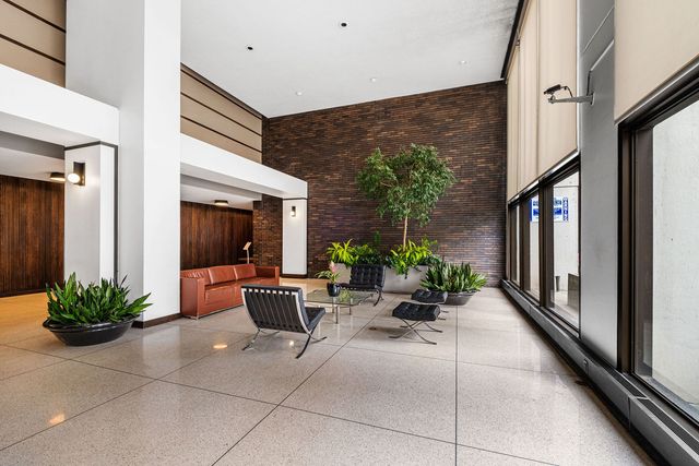 5455 N Sheridan Road 509, Chicago, IL 60640