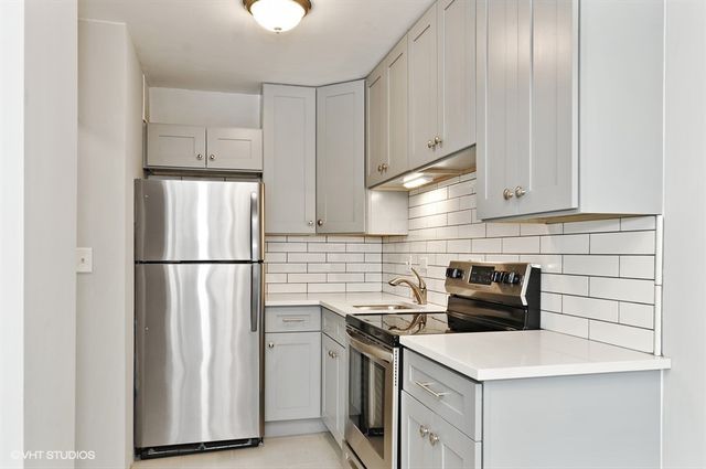 5455 N Sheridan Road 509, Chicago, IL 60640
