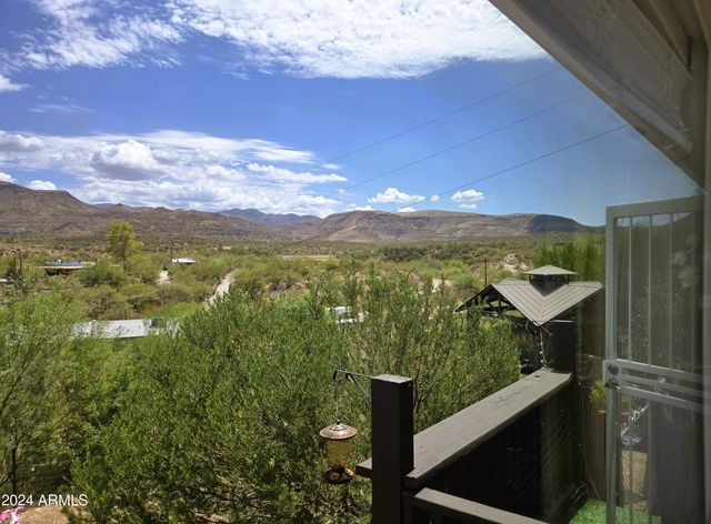 20435 E Wagon Wheel Circle, Black Canyon City, AZ 85324