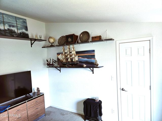 20435 E Wagon Wheel Circle, Black Canyon City, AZ 85324