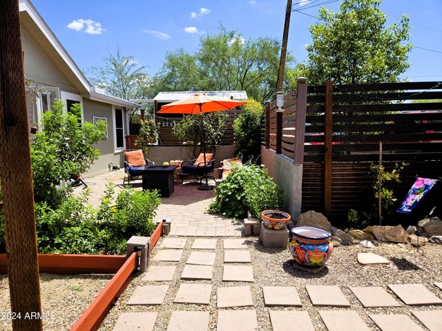 20435 E Wagon Wheel Circle, Black Canyon City, AZ 85324