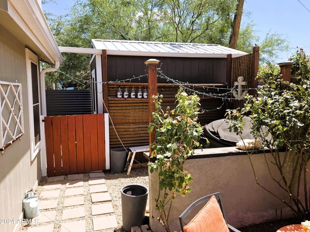 20435 E Wagon Wheel Circle, Black Canyon City, AZ 85324