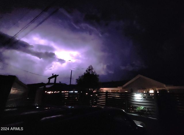 20435 E Wagon Wheel Circle, Black Canyon City, AZ 85324