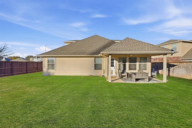 4500 Red Robin Court, Fort Worth, TX 76244