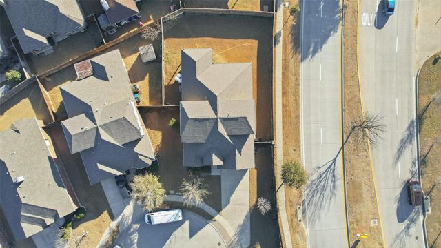 4500 Red Robin Court, Fort Worth, TX 76244