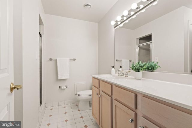 17030 THOUSAND OAKS DR, Haymarket, VA 20169