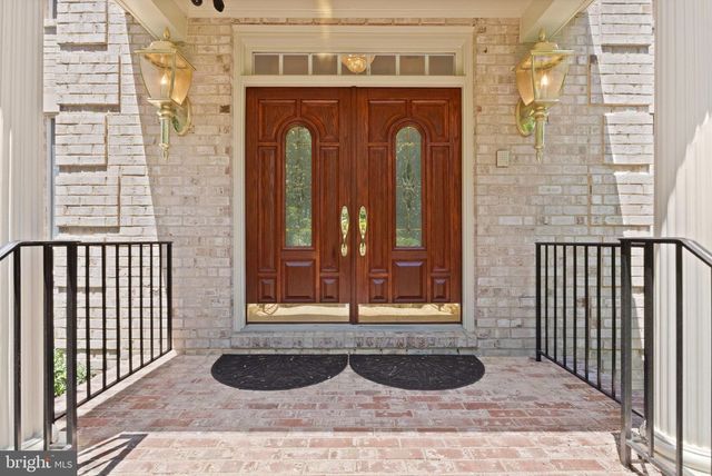 17030 THOUSAND OAKS DR, Haymarket, VA 20169