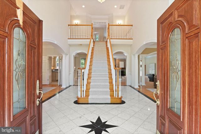 17030 THOUSAND OAKS DR, Haymarket, VA 20169