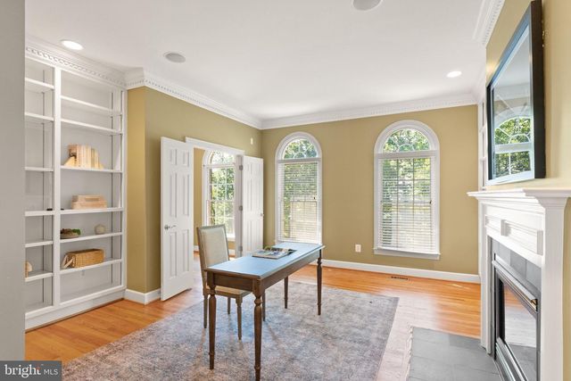 17030 THOUSAND OAKS DR, Haymarket, VA 20169