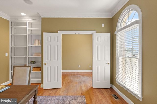 17030 THOUSAND OAKS DR, Haymarket, VA 20169