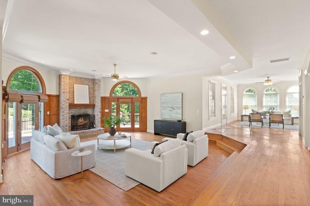 17030 THOUSAND OAKS DR, Haymarket, VA 20169
