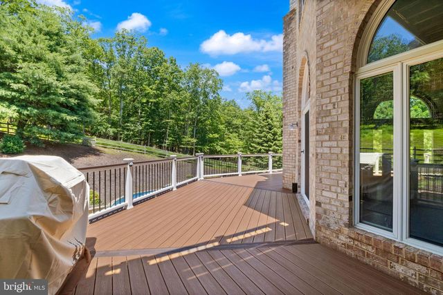 17030 THOUSAND OAKS DR, Haymarket, VA 20169