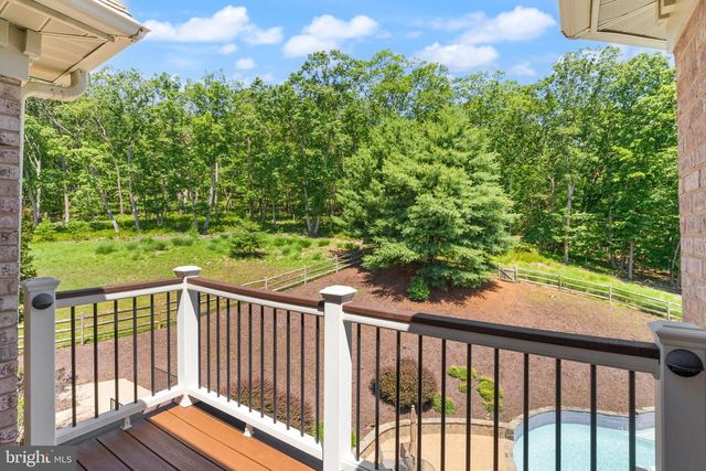 17030 THOUSAND OAKS DR, Haymarket, VA 20169