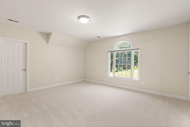 17030 THOUSAND OAKS DR, Haymarket, VA 20169
