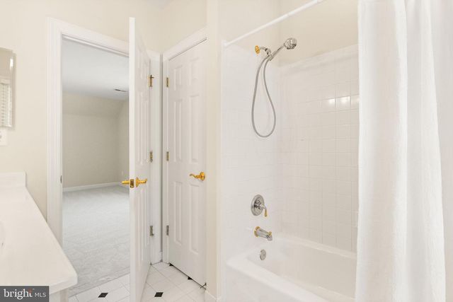 17030 THOUSAND OAKS DR, Haymarket, VA 20169