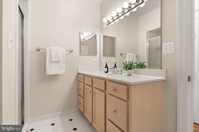 17030 THOUSAND OAKS DR, Haymarket, VA 20169