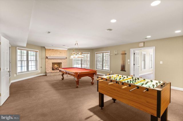 17030 THOUSAND OAKS DR, Haymarket, VA 20169
