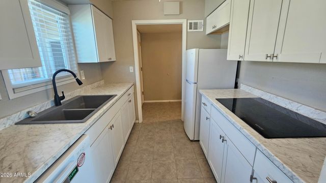 13611 N 98TH Avenue F, Sun City, AZ 85351
