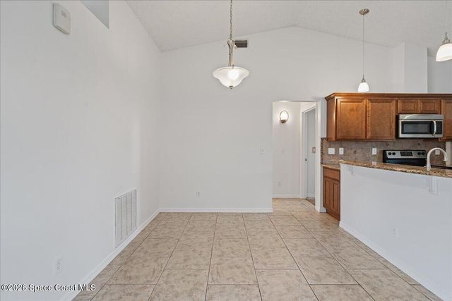 816 Hunters Creek Drive, Melbourne, FL 32904
