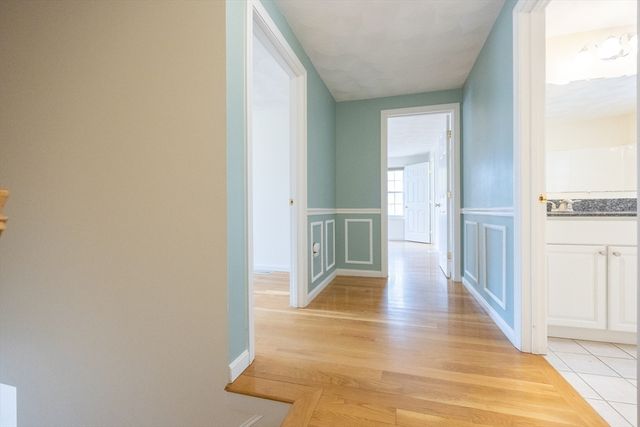 3 Lee St, Wilmington, MA 01887