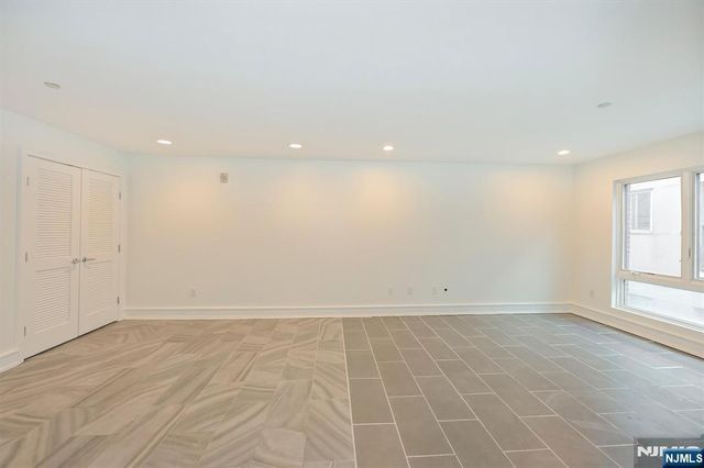 310 Cliff Lane C002D, Cliffside Park, NJ 07010