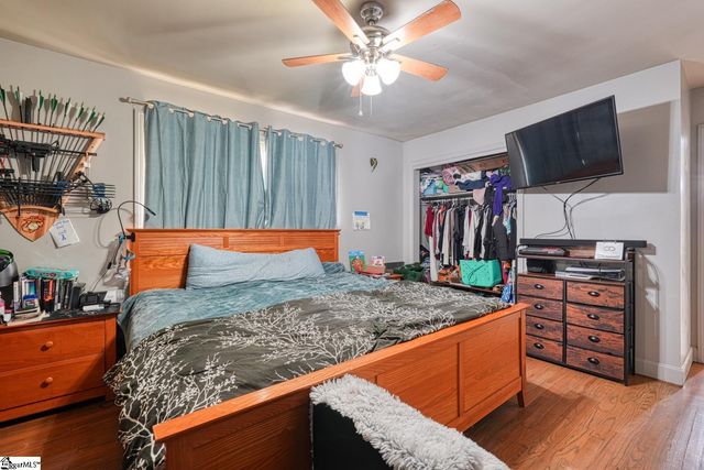 1504 E Rutherford Street, Landrum, SC 29356