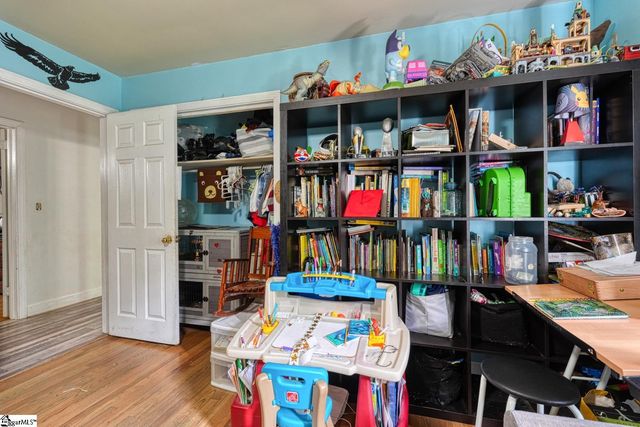 1504 E Rutherford Street, Landrum, SC 29356