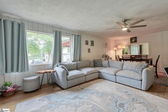 1504 E Rutherford Street, Landrum, SC 29356