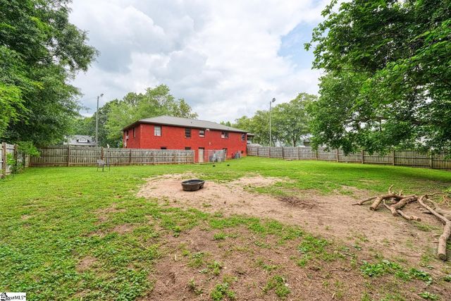 1504 E Rutherford Street, Landrum, SC 29356