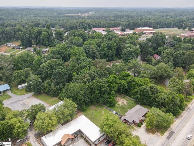 1504 E Rutherford Street, Landrum, SC 29356