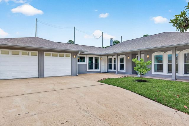 3043 Bonney Briar Drive, Missouri City, TX 77459