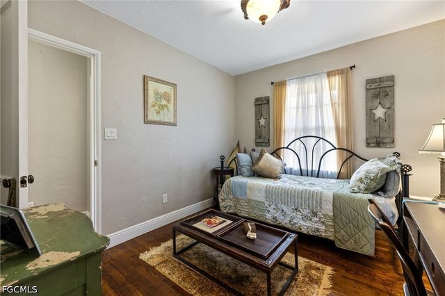 1451 Maravilla AVE, Fort Myers, FL 33901