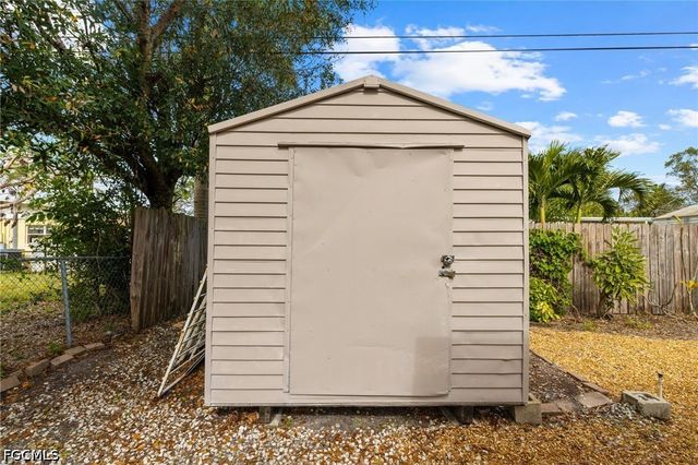 1451 Maravilla AVE, Fort Myers, FL 33901
