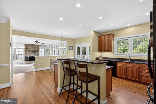2906 BOYDS COVE DR, Annapolis, MD 21401
