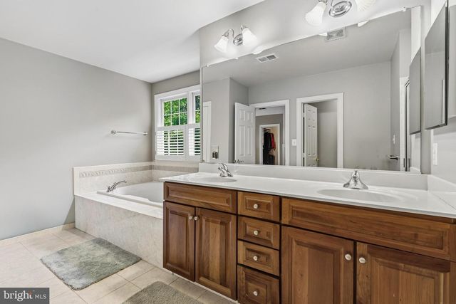 2906 BOYDS COVE DR, Annapolis, MD 21401