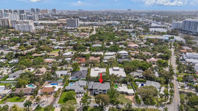 2406 NE 13th Court, Fort Lauderdale, FL 33304