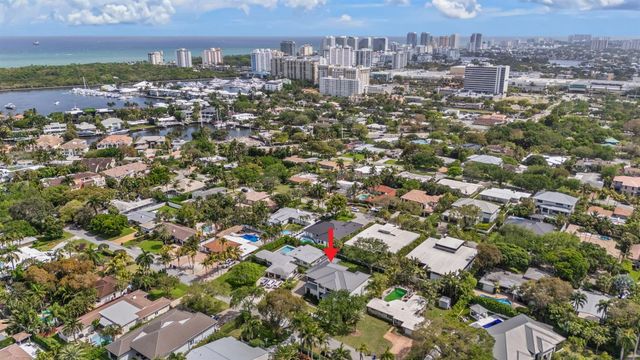 2406 NE 13th Court, Fort Lauderdale, FL 33304