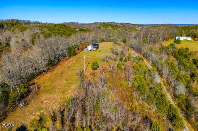 125 Picadilly Way, Parrottsville, TN 37843