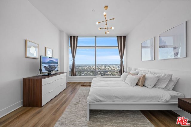 900 W Olympic Boulevard 32F, Los Angeles, CA 90015