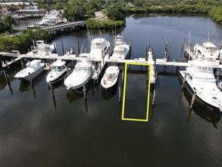 3232 Casseekey Island Road 6n, Jupiter, FL 33477